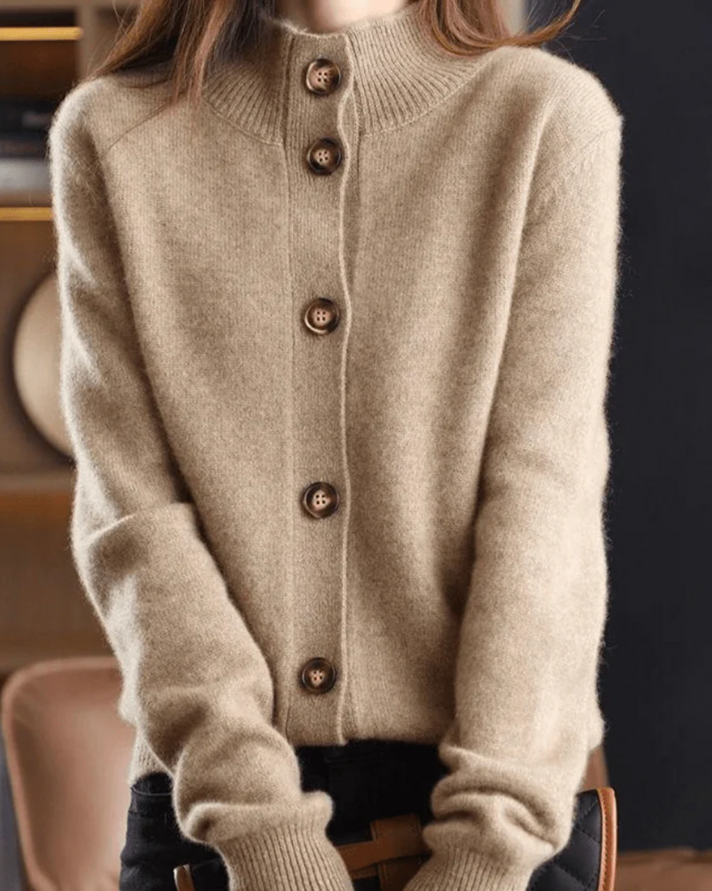 Amelia | Retro-Style Cashmere Cardigan